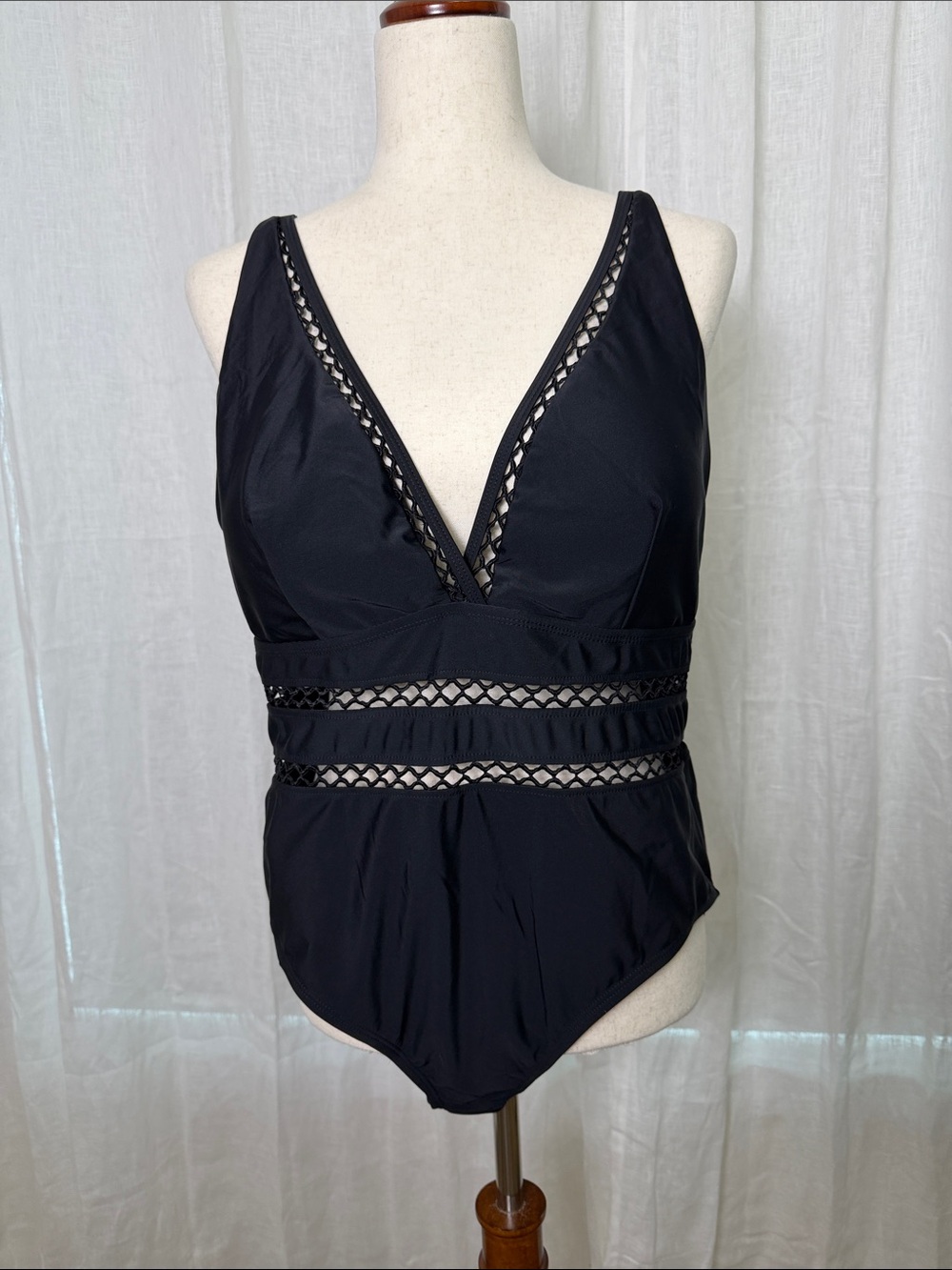 Meet.curve women's Black One-Piece Swimsuit with Lattice Cutout Detail